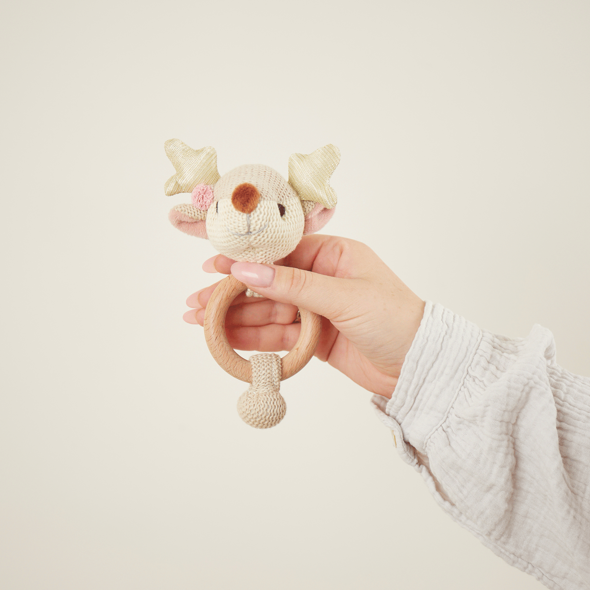 Hochet pour bébé personnalisé gravé en forme de cerf