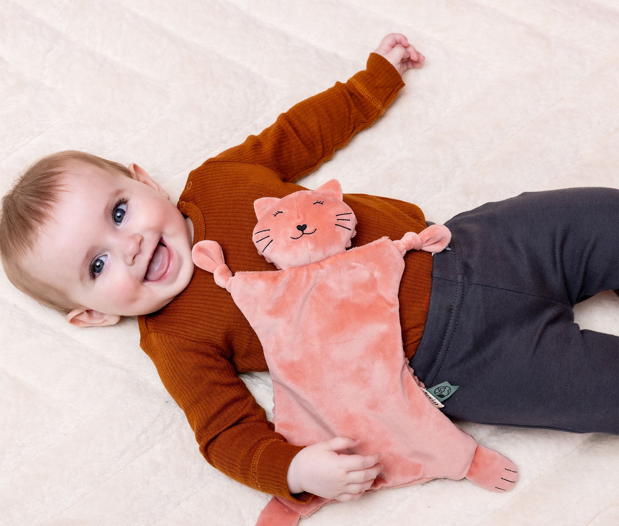 Personalized Baby comforter Mrs. Cat