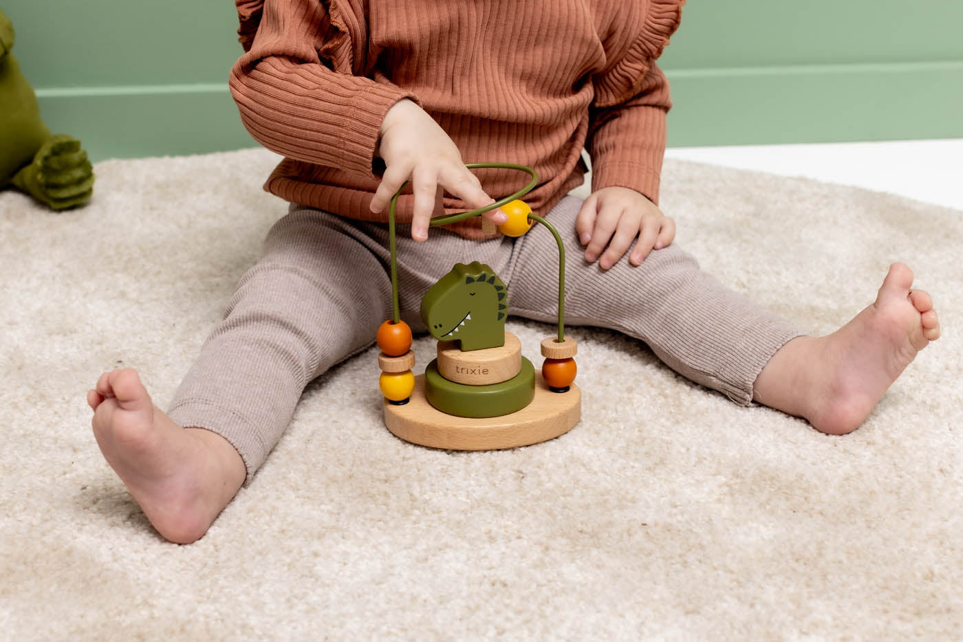 Jouet labyrinthe de perles en bois avec animaux Mr Dino