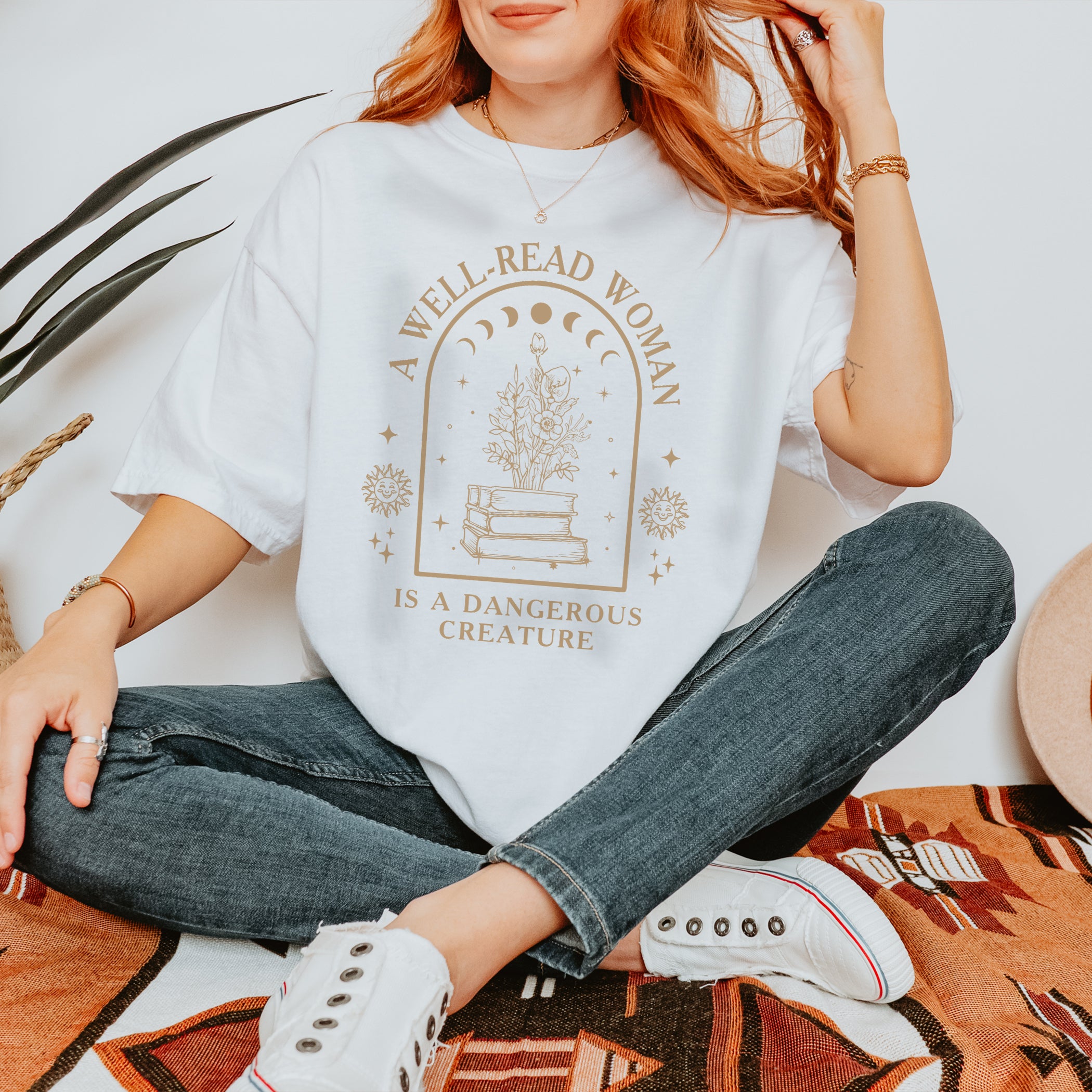 T-shirt amateur de livres Une femme instruite