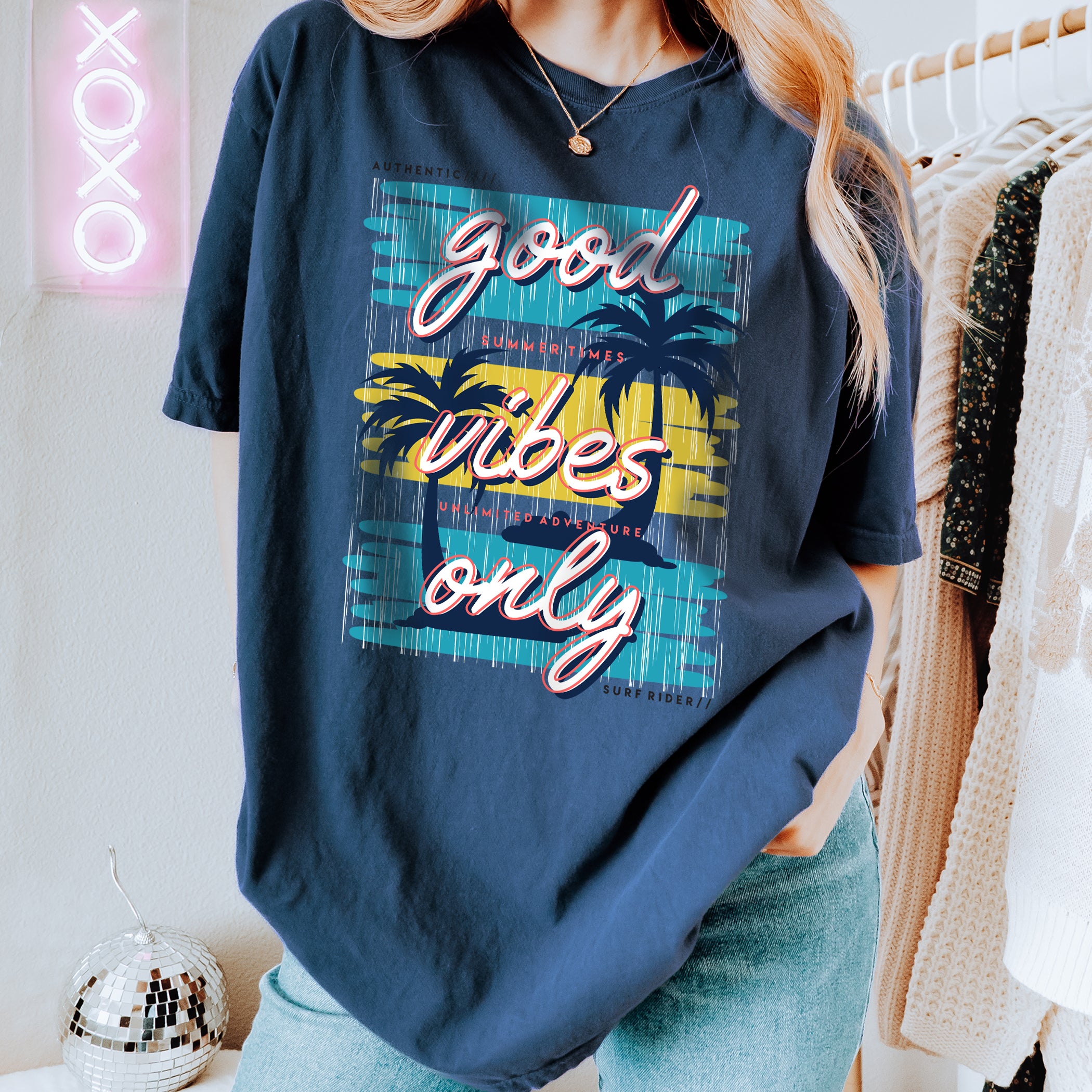 Summer unisex T-shirt Good Vibes Only
