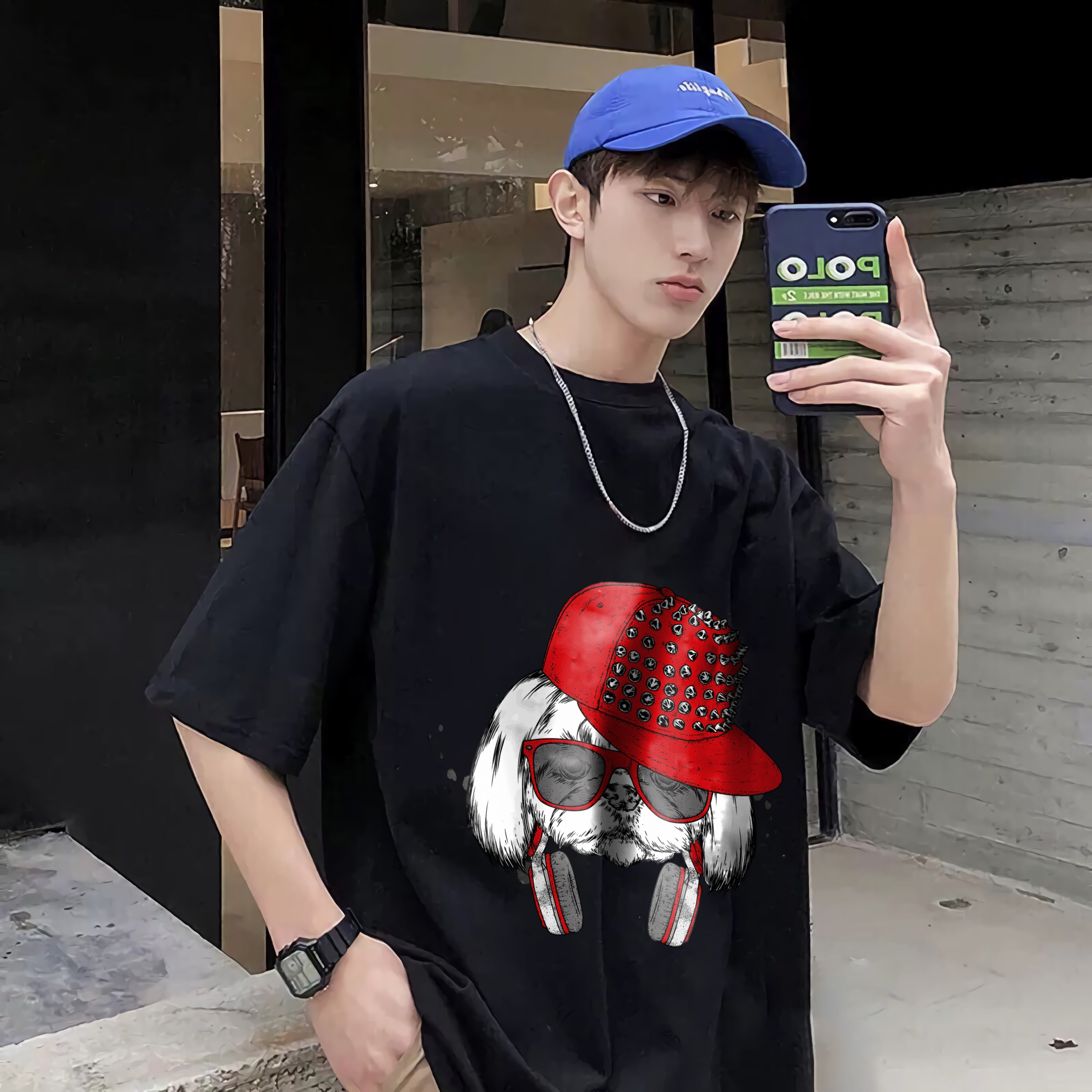 T-shirt unisexe musique, chien mignon dans une casquette