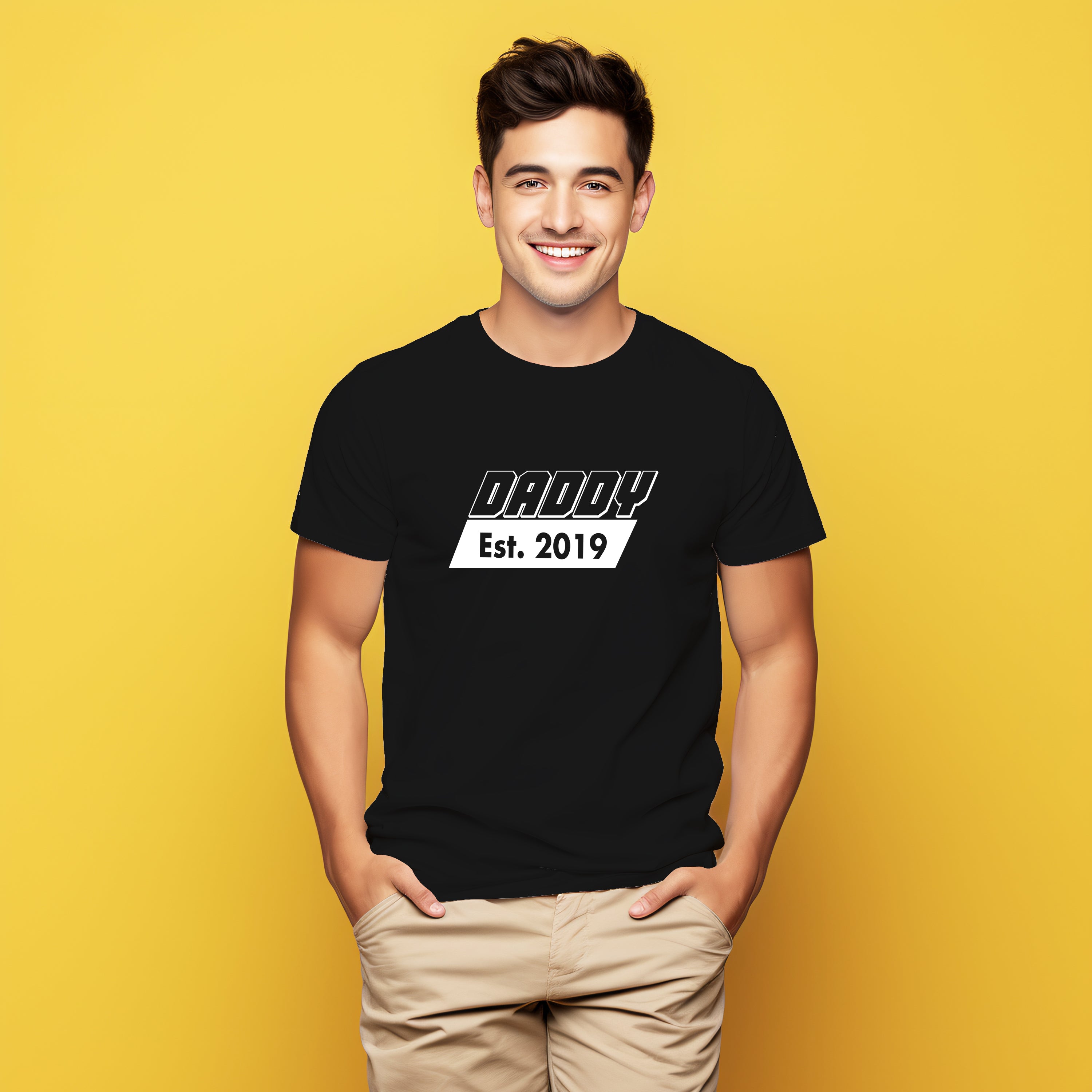 Father's Day T-shirt Dad Est 2019