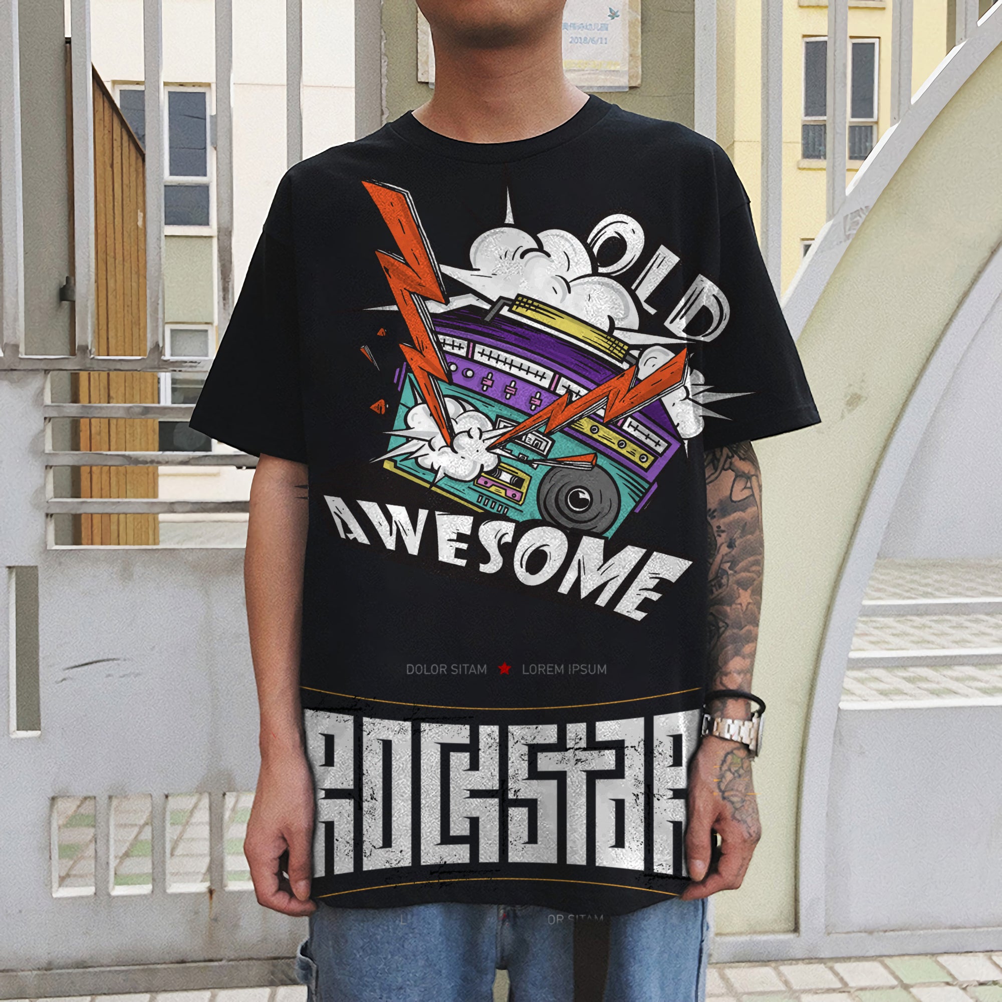 Oversize graphic T-shirt Old Rockstar Awesome