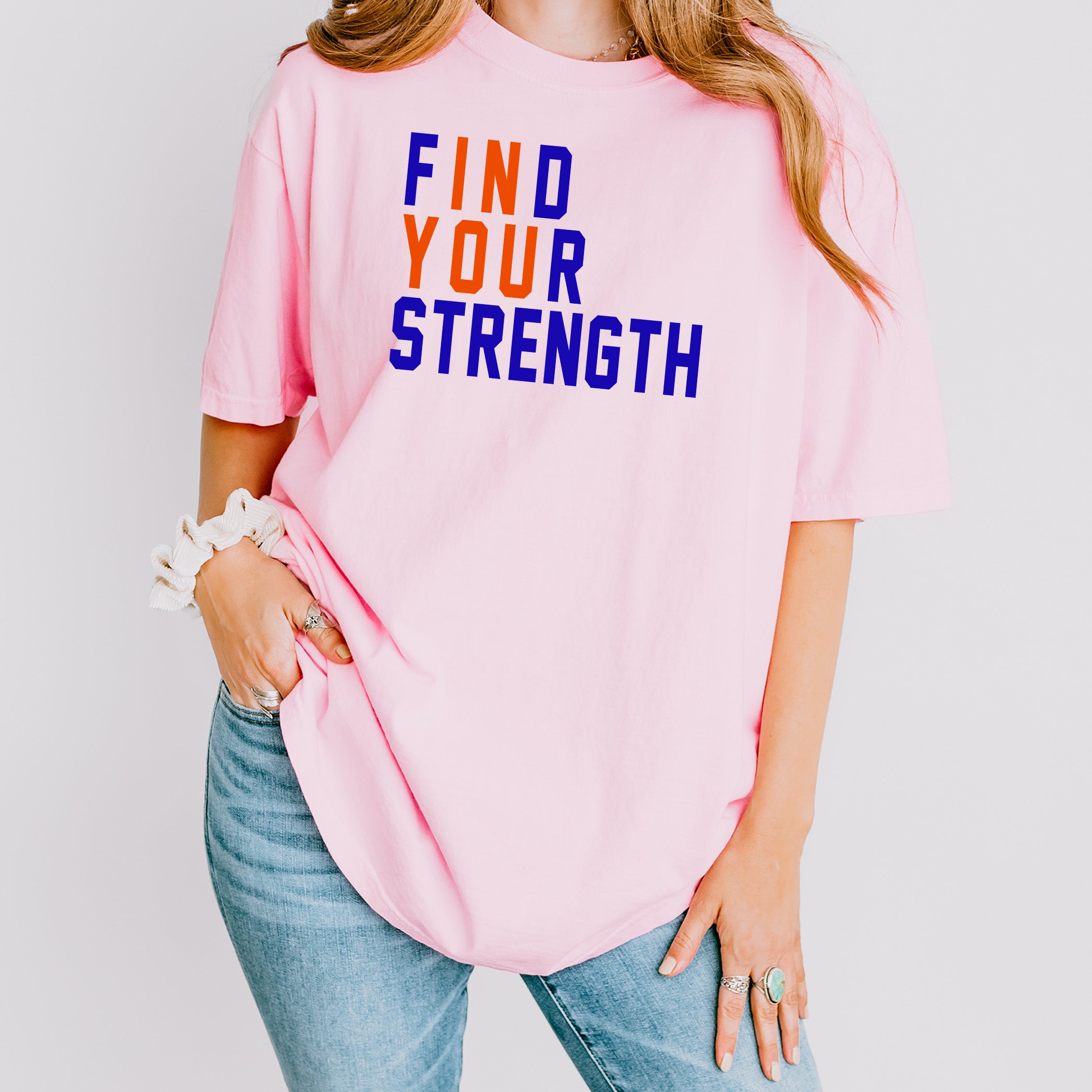 Quote T-shirt Find Your Strength