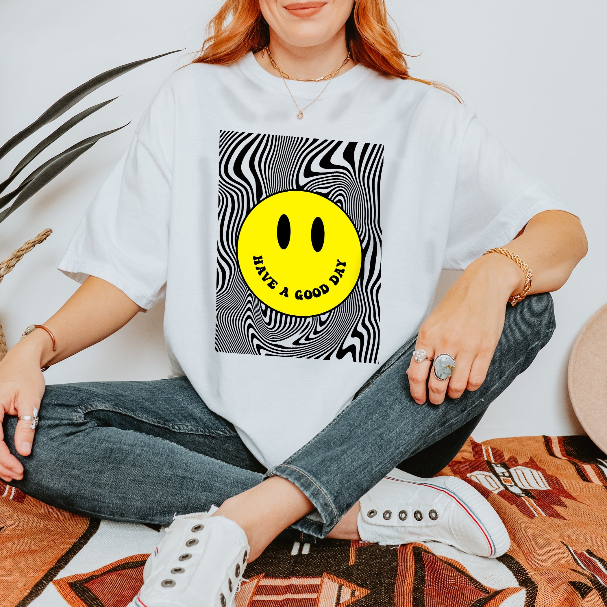 T-Shirt Vintage Smiley Face Graphique Tendance