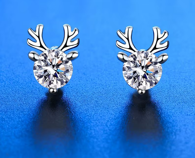 925 Sterling Silver Stud Earrings Reindeer