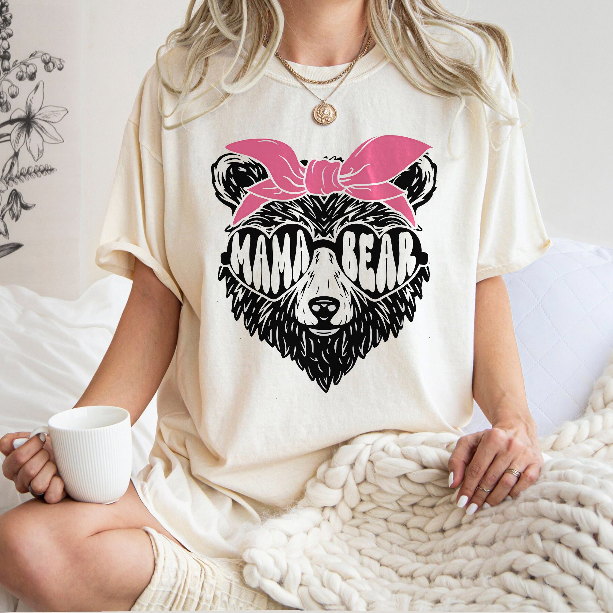 Mother's Day T-shirt Mama Bear